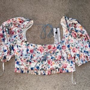 For love and lemons cropped floral top